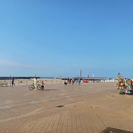 Apartment Hert Vlakbij Zee
